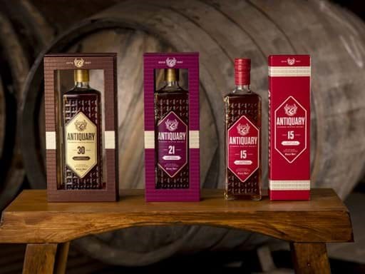 Tomatin hồi sinh rượu The Antiquary Tomatin hồi sinh rượu The Antiquary