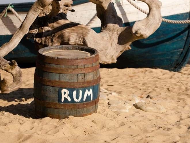 Rượu Rum Rượu Rum