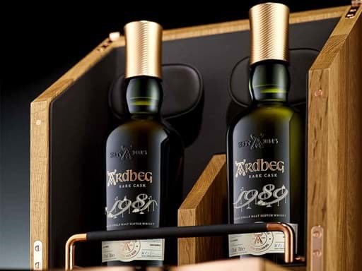 Ardbeg ra mắt The Rollercoaster với giá 100.000 Euro Ardbeg ra mắt The Rollercoaster với giá 100.000 Euro