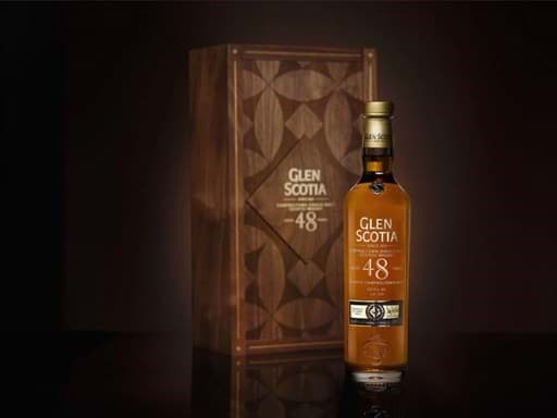 Glen Scotia 48 Years Old được phát hành với giá 11.000 bảng Anh Glen Scotia 48 Years Old được phát hành với giá 11.000 bảng Anh