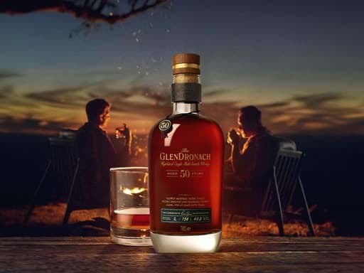 Glendronach phát hành chai rượu Scotch whisky 50 năm  Glendronach phát hành chai rượu Scotch whisky 50 năm