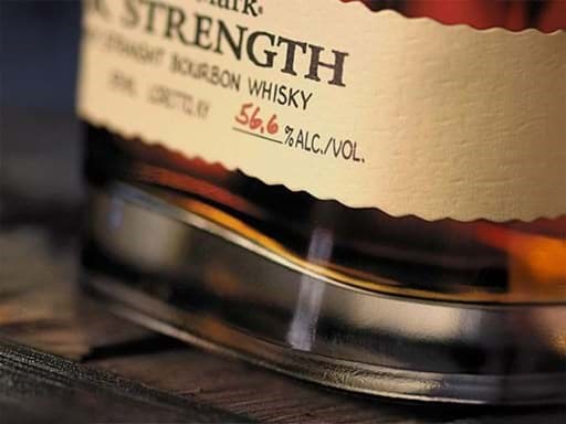 Thưởng thức rượu whisky ở nồng độ cồn cao  Thưởng thức rượu whisky ở nồng độ cồn cao