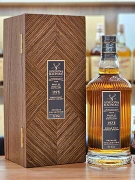 Braes of Glenlivet 1975 - 2023/48 Year old Gordon & MacPhail Braes of Glenlivet 1975 - 2023/48 Year old Gordon & MacPhail