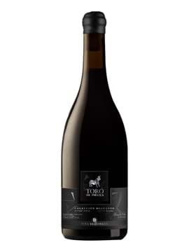 Toro De Piedra Diamante Pinot Noir Toro De Piedra Diamante Pinot Noir