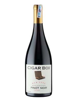 Hiển thị chi tiết cho Rượu vang Cigar Box Pinot Noir Rượu vang Cigar Box Pinot Noir