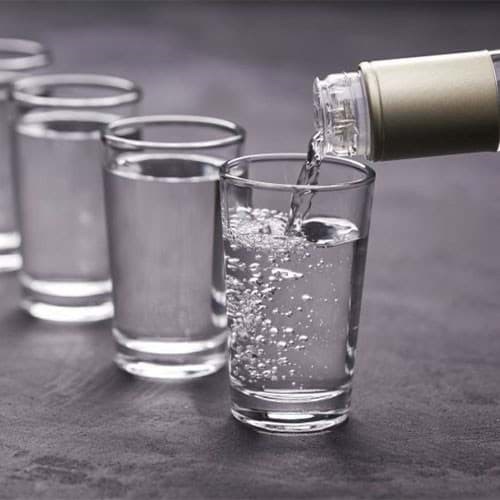 Top 10 thương hiệu Vodka bán chạy nhất năm 2021 Top 10 thương hiệu Vodka bán chạy nhất năm 2021
