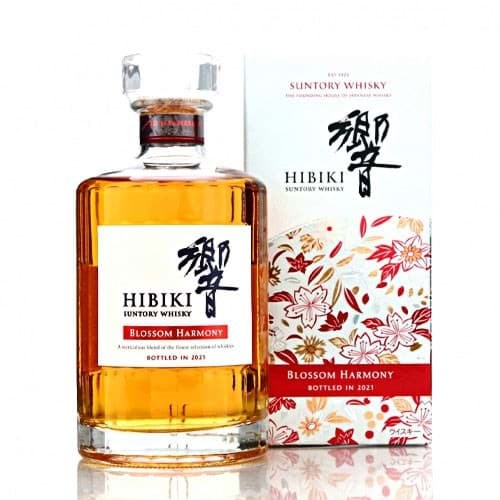  Hibiki Harmony được hoàn thiện trong thùng gỗ Sakura