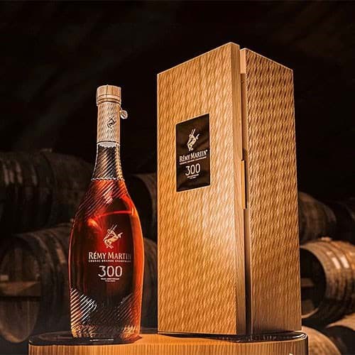 Remy Martin phát hành dòng Cognac mới phiên bản kỉ niệm 300 năm 