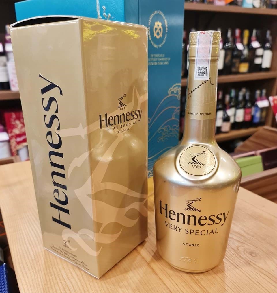 Hennessy VS Limited