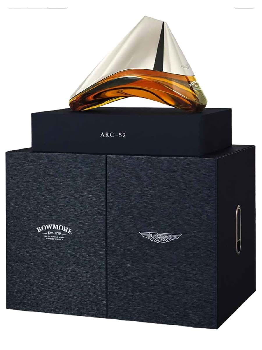 Bowmore 52 Year old - Aston Martin ARC 52