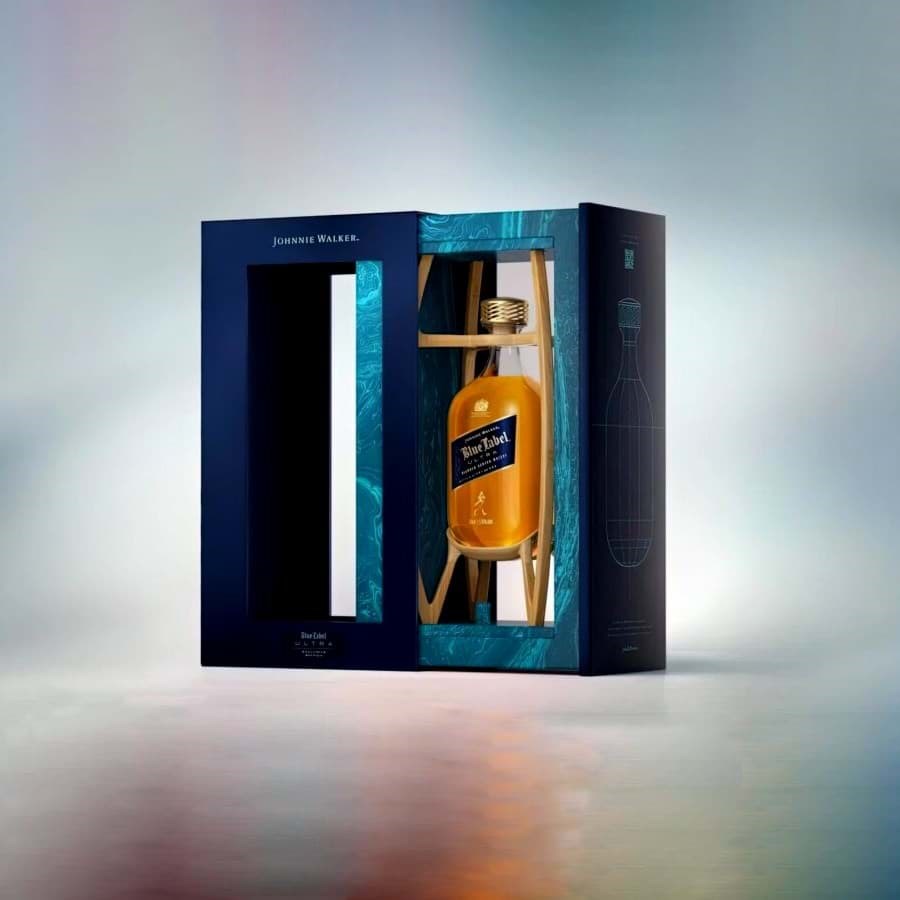  Johnnie Walker Blue Label Ultra được cho ra mắt 