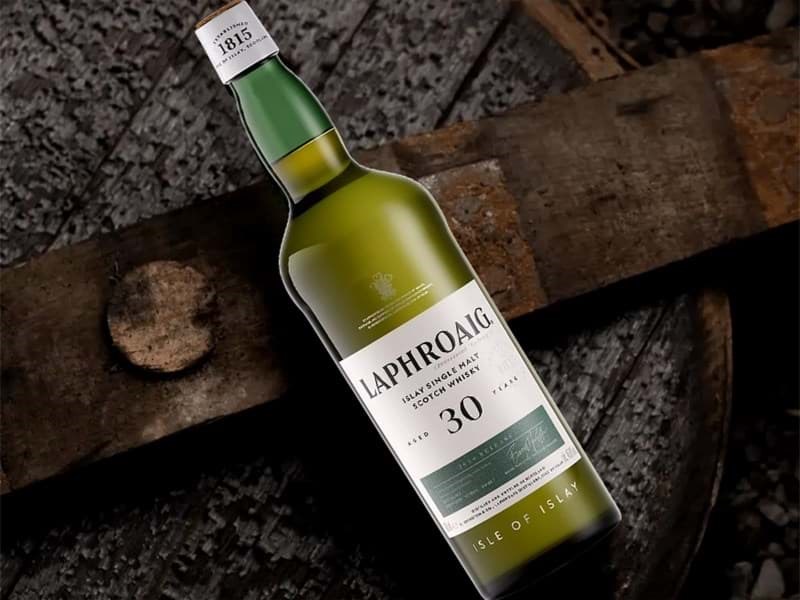 Laphroaig 30 Year Old 2024 Edition được phát hành 