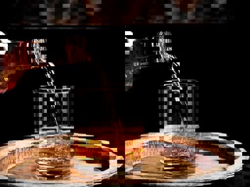 Sự khác biệt giữa barrel proof và proof là gì?