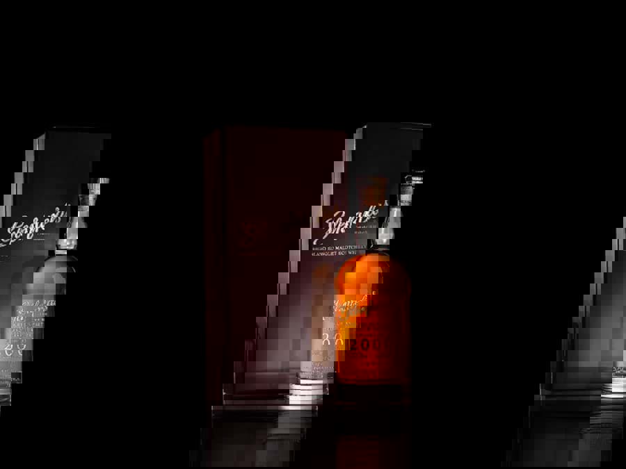 Glenfarclas 24 Years Old Decanter được phát hành Glenfarclas 24 Years Old Decanter được phát hành