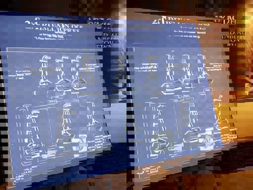 Phương pháp chưng cất 2.81 độc đáo của Mortlach 