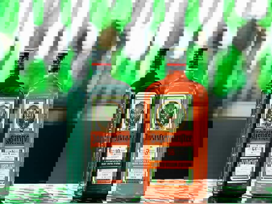 Jagermeister ra mắt hai phiên bản giới hạn Jagermeister ra mắt hai phiên bản giới hạn