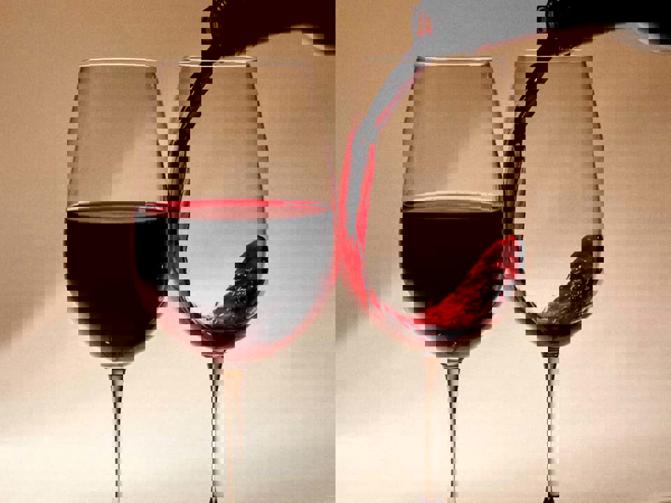 Những loại ly dành cho vang đỏ 