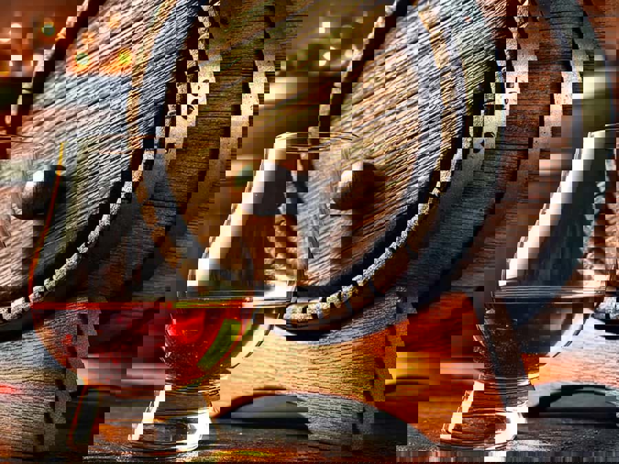 Hương vị rượu whisky sẽ như thế nào khi ủ hoàn thiện trong thùng Port? Hương vị rượu whisky sẽ như thế nào khi ủ hoàn thiện trong thùng Port?