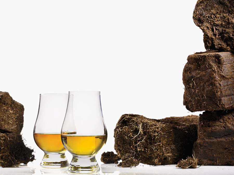 Than bùn ảnh hưởng đến hương vị rượu whisky như thế nào? Than bùn ảnh hưởng đến hương vị rượu whisky như thế nào?