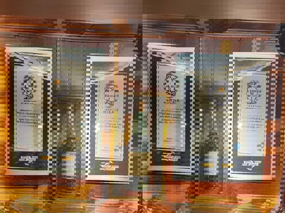 Chai rượu Cognac lâu đời nhất thế giới