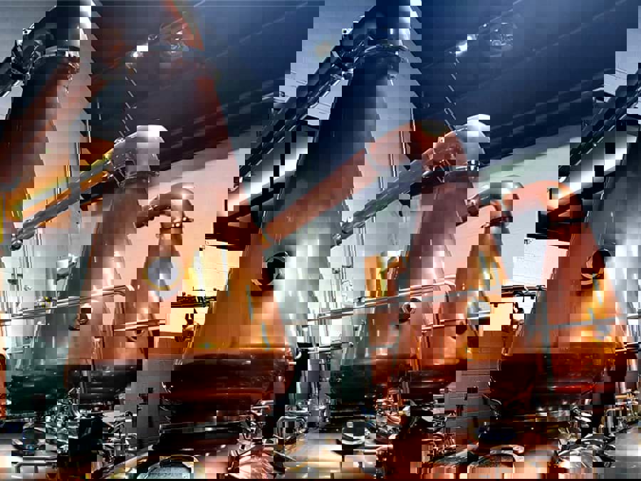 Lyne arm có quan trọng trong quá trình chưng cất rượu whisky từ Pot still không? Lyne arm có quan trọng trong quá trình chưng cất rượu whisky từ Pot still không?