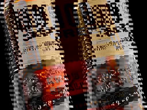 Straight whisky là gì? 