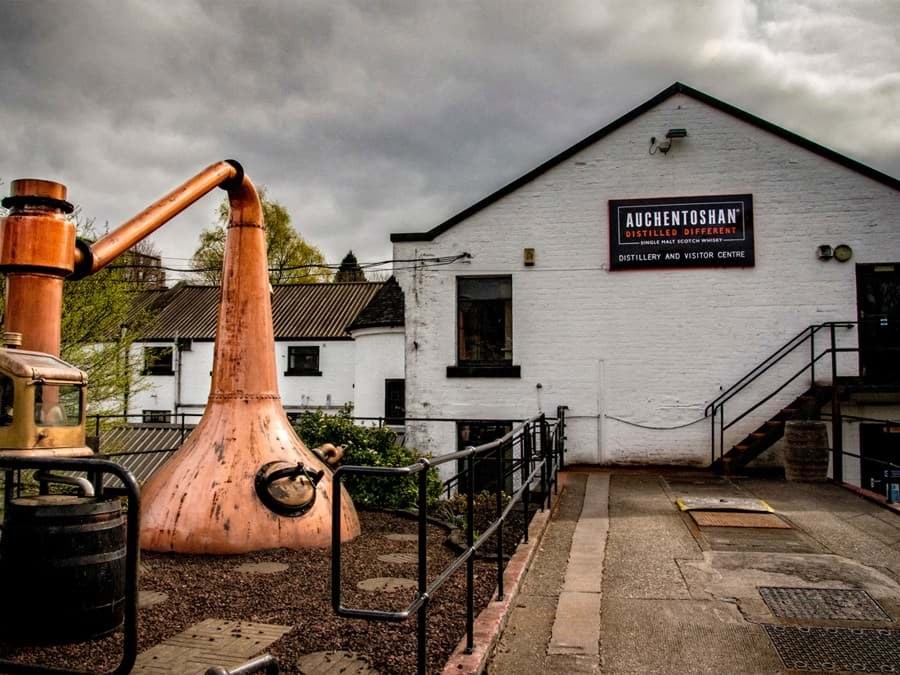 Auchentoshan Distillery