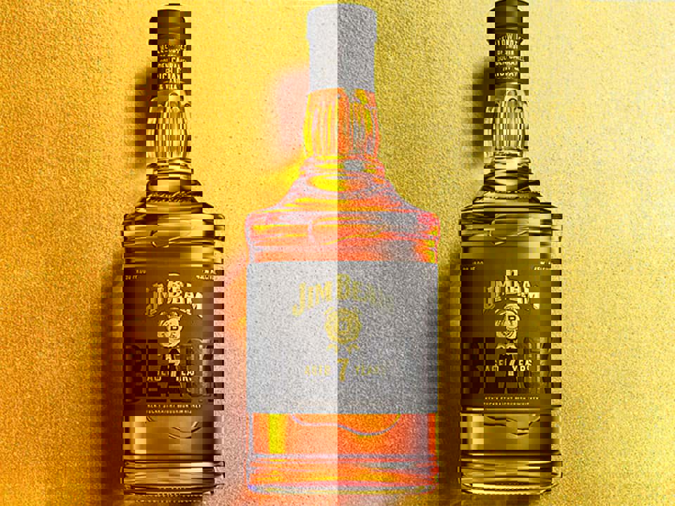Jim Beam Black được tái phát hành dòng rượu tuyên bố tuổi 