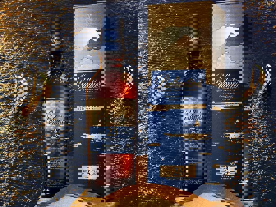 Chivas Brother phát hành rượu whisky độc quyền cho GTR