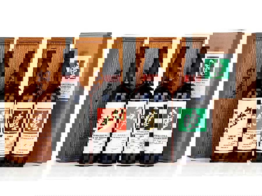 Bộ sưu tập Yamazaki Hitomi đã thu về 51,250 bảng Anh tại cuộc đấu giá Bonhams Bộ sưu tập Yamazaki Hitomi đã thu về 51,250 bảng Anh tại cuộc đấu giá Bonhams