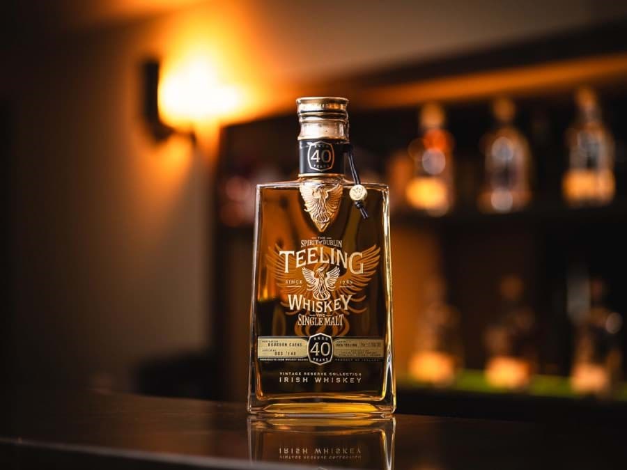 Teeling 40 năm được phát hành với giá 15.000 Euro 