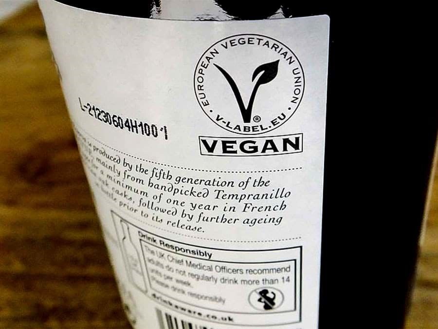 Vegan wine 