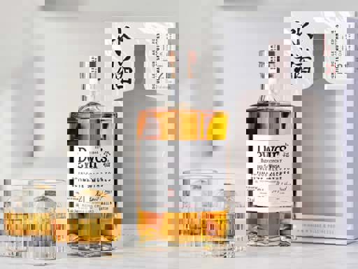 Dewar's Double Double 21 year old Mizunara Oak được phát hành 