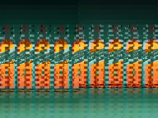 Johnnie Walker Black Label Squid Game Edition được cho ra mắt 