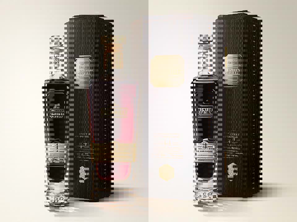 Bushmill phát hành chai rượu whisky lâu đời nhất 