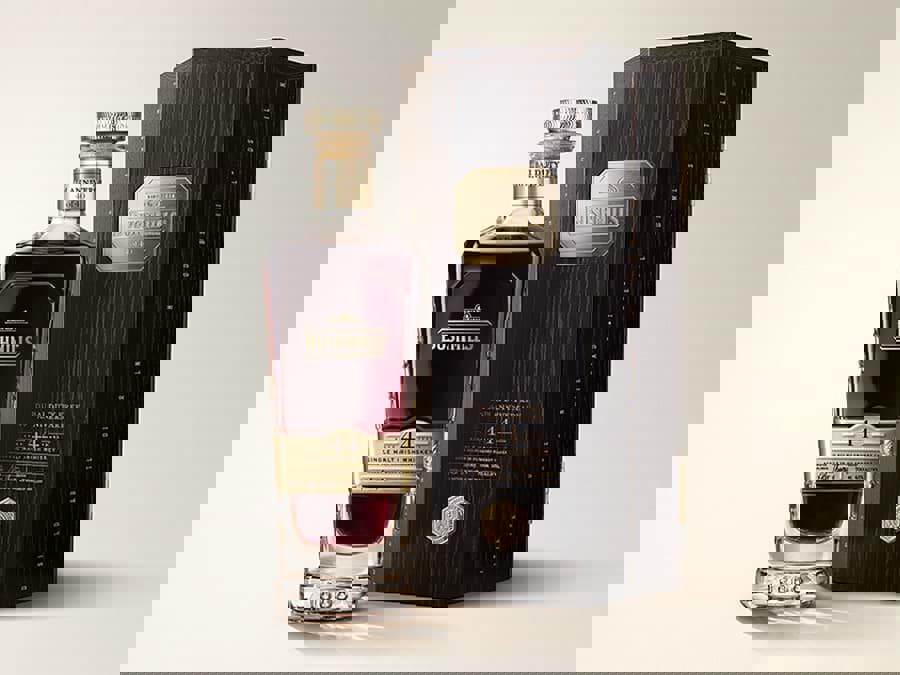 Bushmill phát hành chai rượu whisky lâu đời nhất Bushmill phát hành chai rượu whisky lâu đời nhất