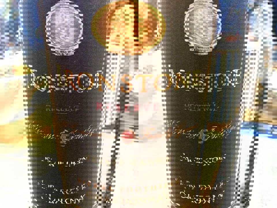 Reserve trên nhãn chai rượu vang có ý nghĩa gì? 