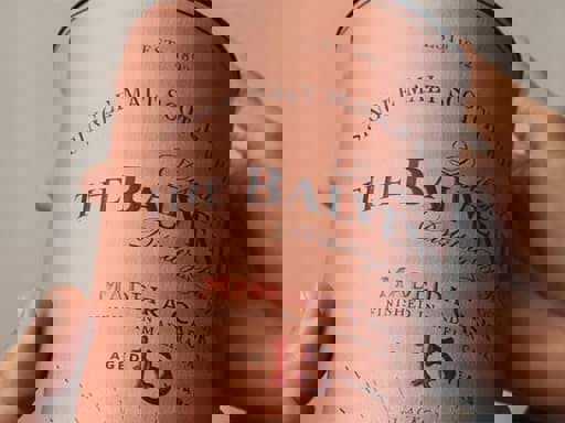 Bài viết dưới đây sẽ chia sẻ rõ hơn về thùng Madeira cask nhé!