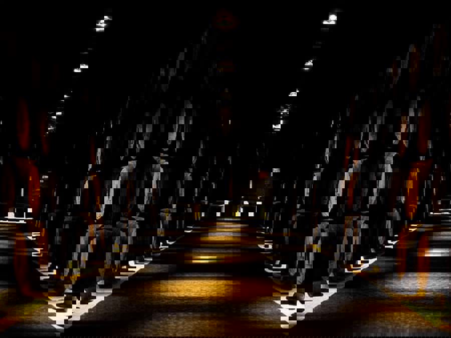 Rượu whisky được ủ như thế nào? Rượu whisky được ủ như thế nào?