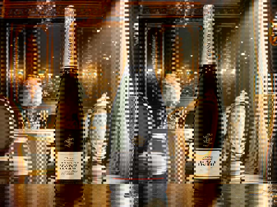 Top 11 Champagne blanc de blanc ngon nhất từ Champagne Master 2023