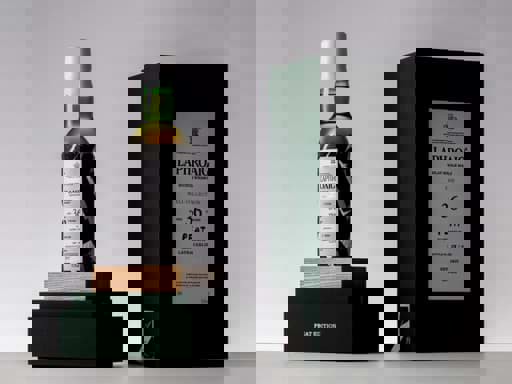 Laphroaig 36 năm được phát hành với giá £4.500 