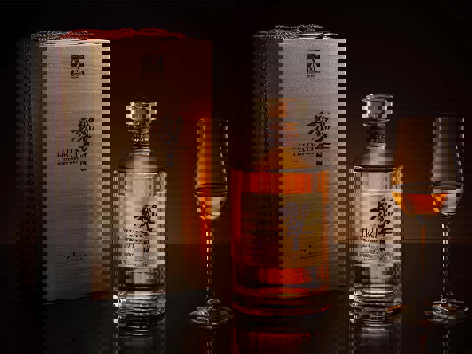 Hibiki 21 năm Anniversary Edition được phát hành