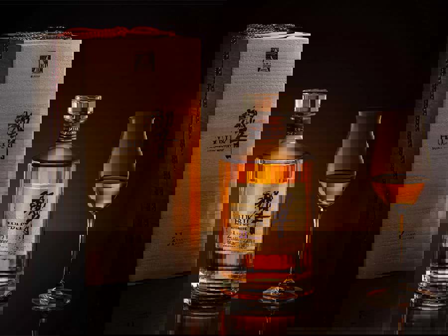 Hibiki 21 năm Anniversary Edition được phát hành Hibiki 21 năm Anniversary Edition được phát hành