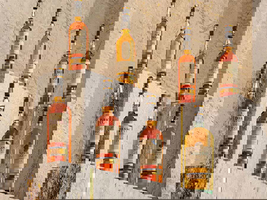 Bộ sưu tập Prima & Ultima IV Bộ sưu tập Prima & Ultima IV