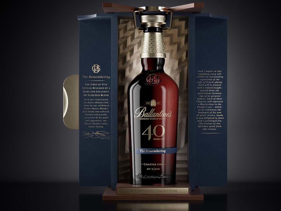Ballantine's 40 năm Masterclass Collection : The Remembering Ballantine's 40 năm Masterclass Collection : The Remembering
