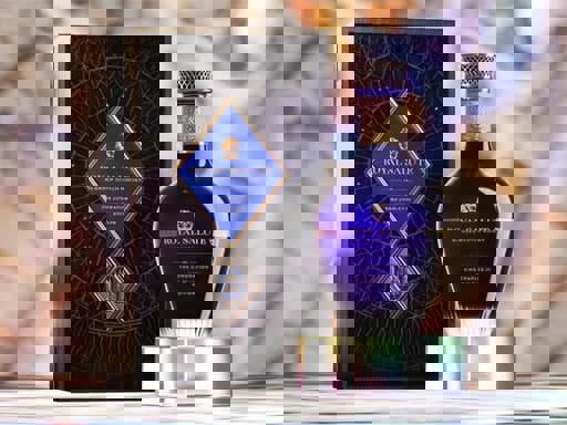  Royal Salute Coronation of King Charles III Edition được phát hành 