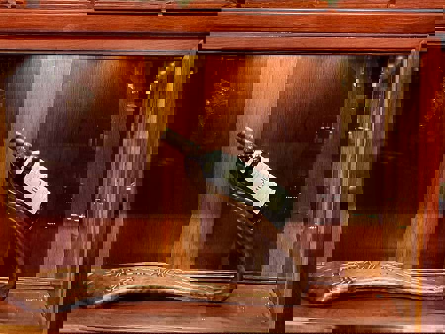 Chai whisky đắt tiền nhất thế giới Chai whisky đắt tiền nhất thế giới