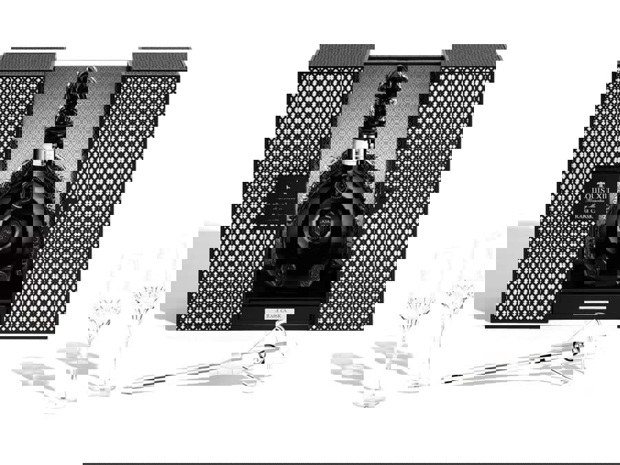 Louis XIII phát hành Rare Cask 42.1 Louis XIII phát hành Rare Cask 42.1