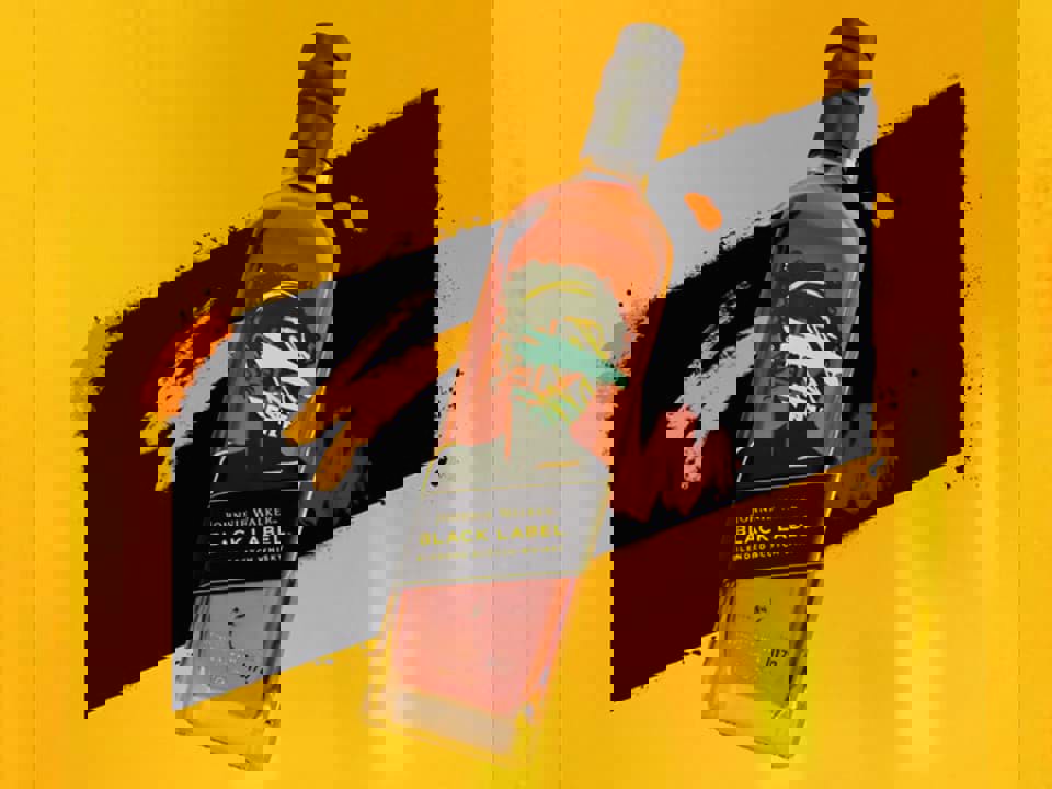 Johnnie Walker Black Label x Andy Gellenberg được phát hành 