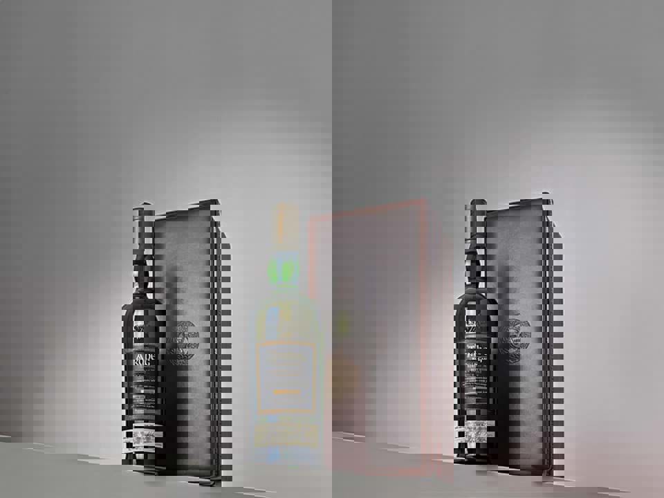 Ardbeg 1974 bán đấu giá với mức giá kỷ lục 